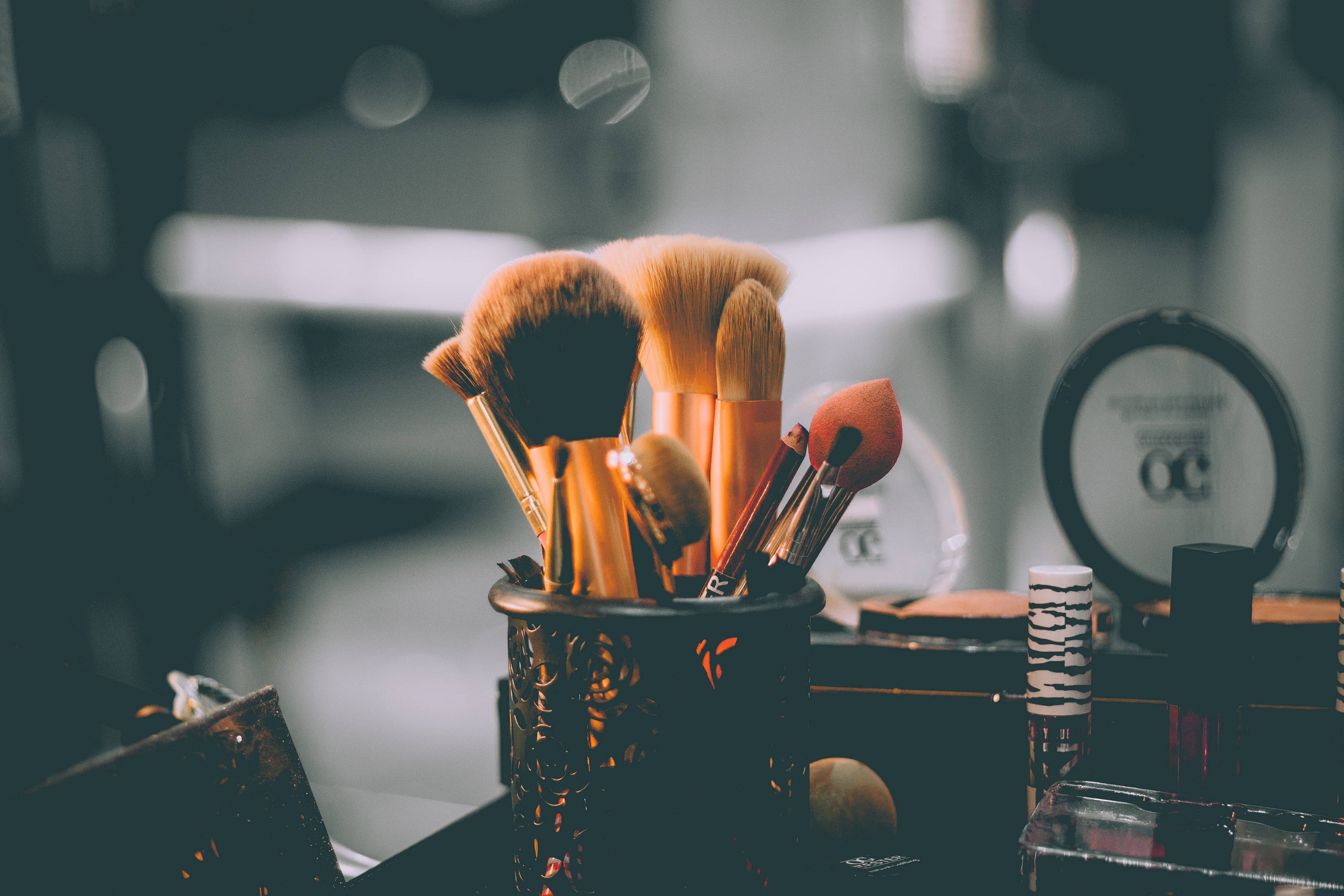Wyposażenie salonu kosmetycznego – co koniecznie musi się w nim znaleźć